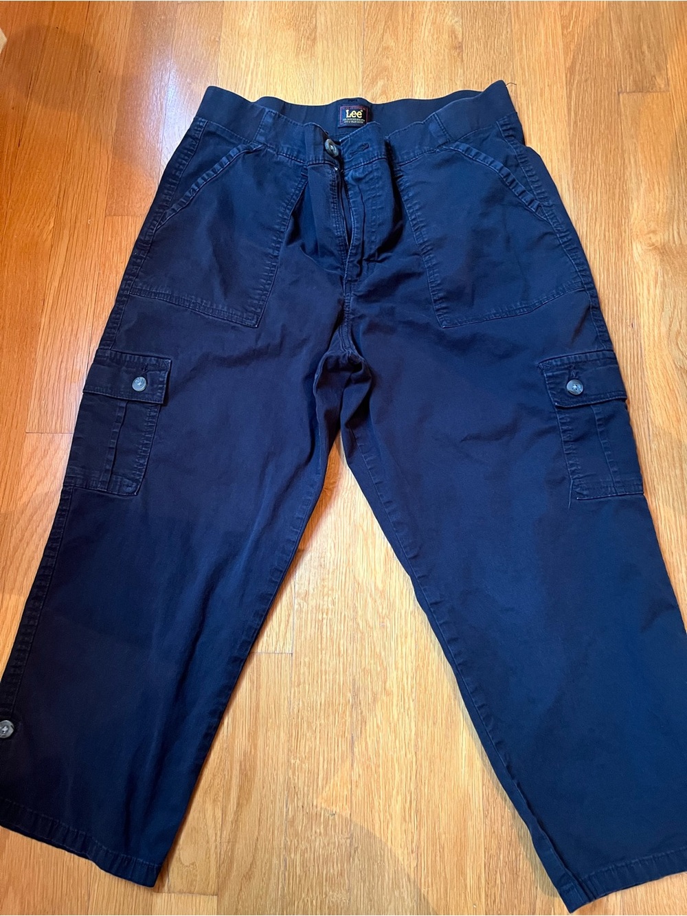Lee Black Capri Women’s Size 12